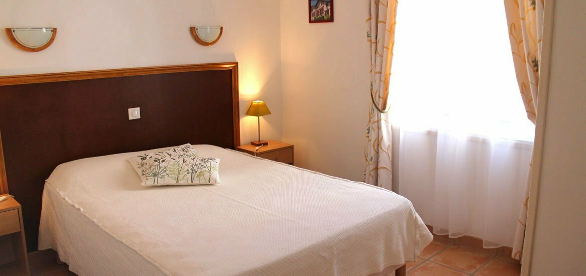chambre - appartement gurea - Nun Obeki maison basque -st jean de luz