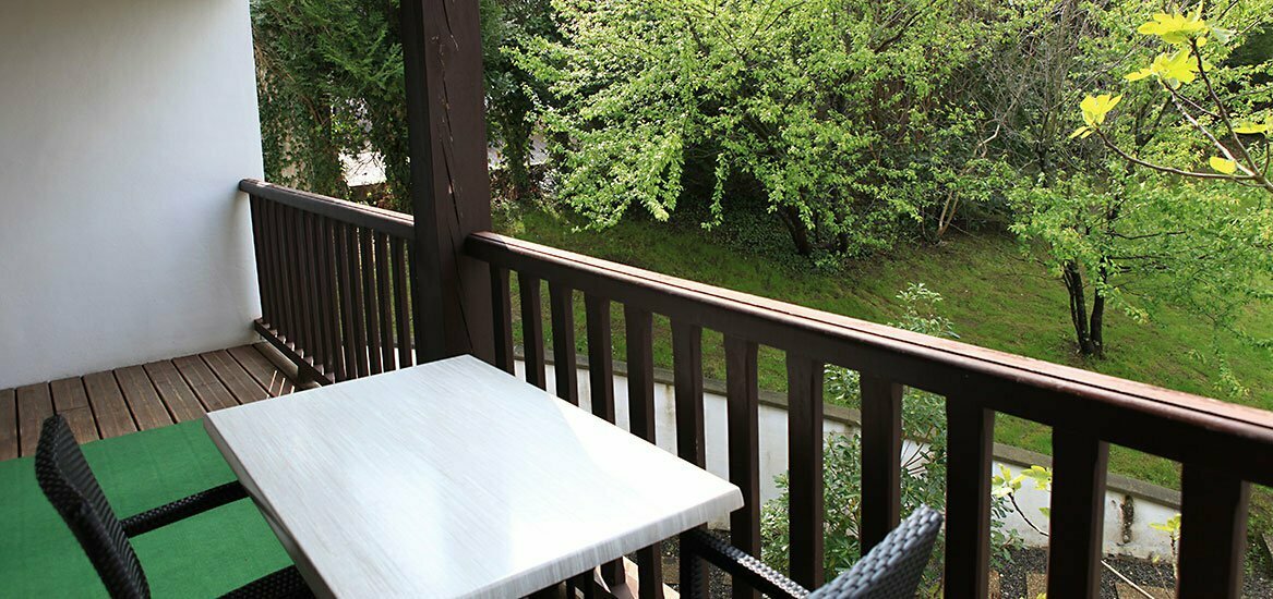 terrasse - appartement haut - Nun Obeki maison basque -st jean de luz