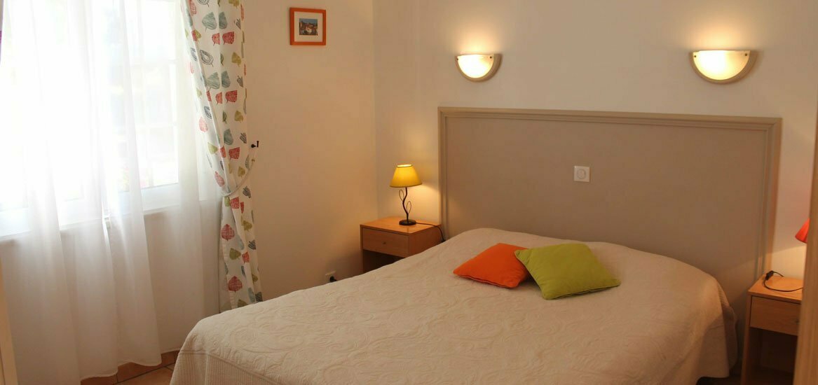 chambre - appartement zurea - Nun Obeki maison basque -st jean de luz
