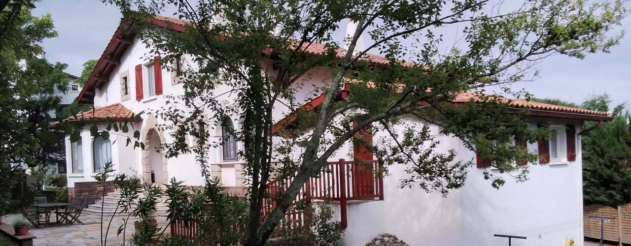 vue du jardin - Nun Obeki maison basque
